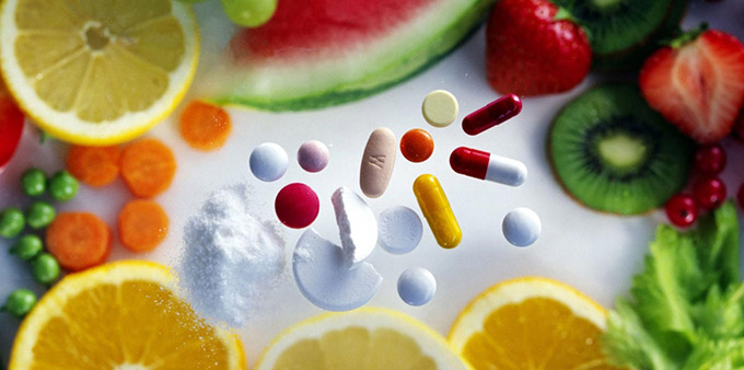 Всі вітаміни діляться на дві групи - водорозчинні та жиророзчинні